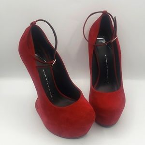 GIUSEPPE ZANOTTI SIZE 9 1/2  COLOR DARK RED 100% AUTHENTIC